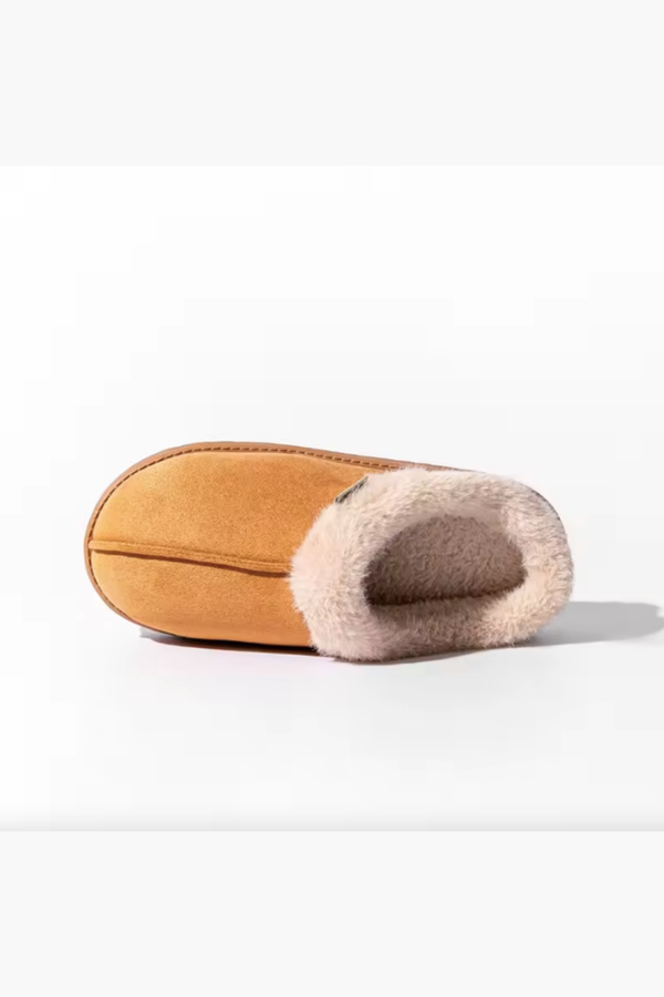 FLUFFY WINTER SLIPPERS
