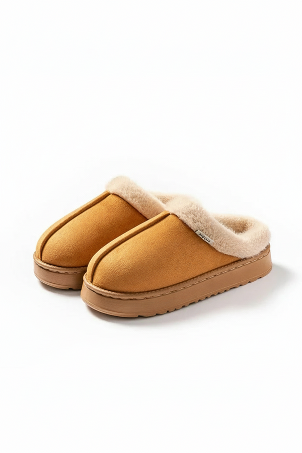 FLUFFY WINTER SLIPPERS