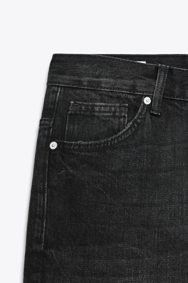 STRAIGHT LOW-RISE JEANS