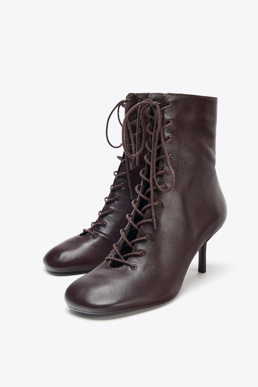 LEATHER KITTEN ANKLE BOOTS