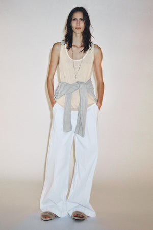 RIBBED KNIT TOP WITH BOW