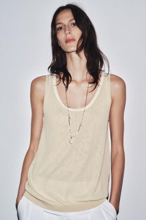 RIBBED KNIT TOP WITH BOW