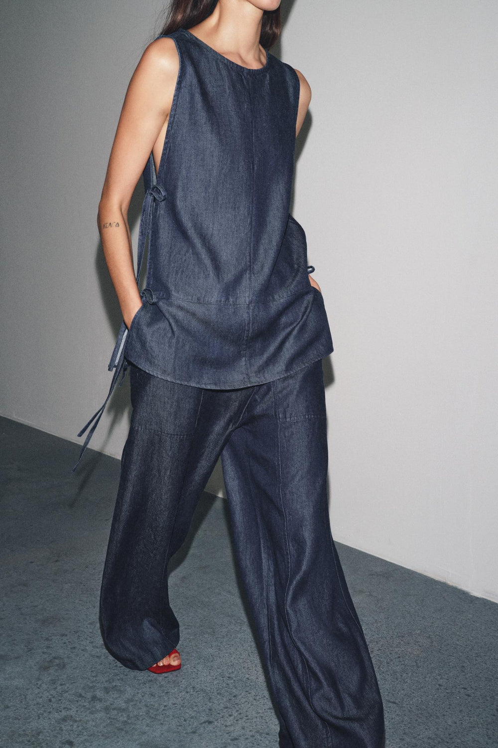 CROSSOVER DENIM TROUSERS