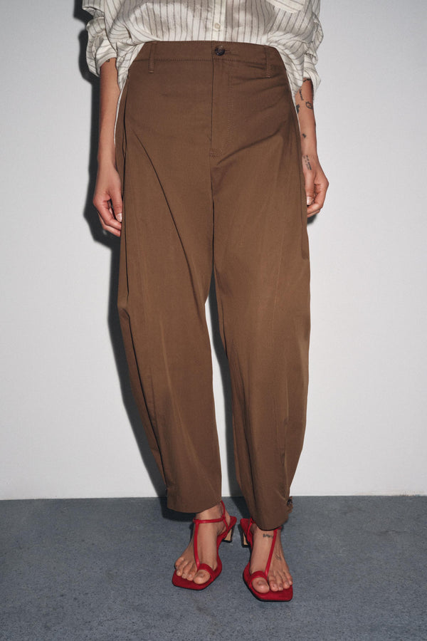 DARTED TROUSERS WITH BELT LOOPS