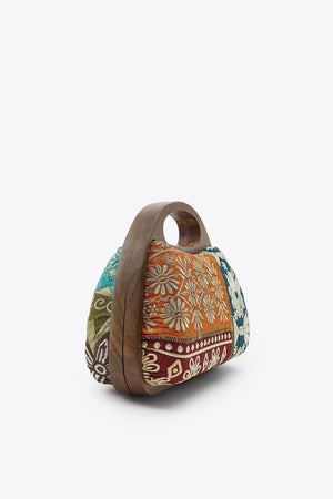 EMBROIDERED WOODEN BOX BAG